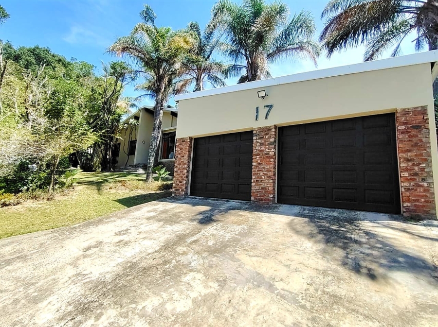 3 Bedroom Property for Sale in Beacon Bay Eastern Cape